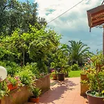 Caligo Secret Garden Vicino Alle Cinque Terre فندق مبيت وإفطار