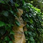 Caligo Secret Garden Vicino Alle Cinque Terre فندق مبيت وإفطار لا سبيتسْيا
