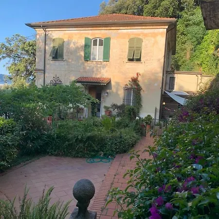 Caligo Bed & Breakfast La Spezia