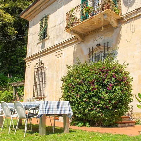 Caligo Secret Garden Vicino Alle Cinque Terre فندق مبيت وإفطار لا سبيتسْيا