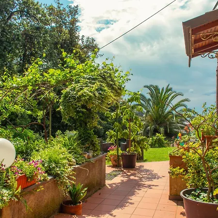 Caligo Stanza Privata In D'epoca Con Giardino E Vista Mare B&B