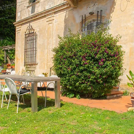 Nocleg ze śniadaniem Caligo Stanza Privata In D'epoca Con Giardino E Vista Mare