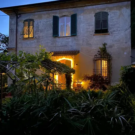 Caligo Stanza Privata In D'epoca Con Giardino E Vista Mare 3* La Spezia