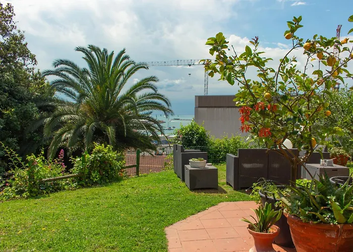 Caligo Secret Garden Vicino Alle Cinque Terre 3* La Spezia